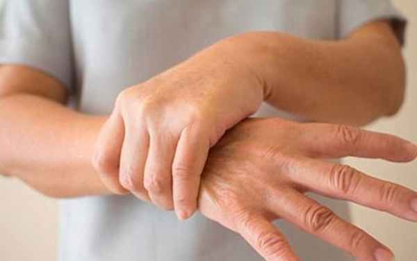 Алкогольный тремор - Угодие