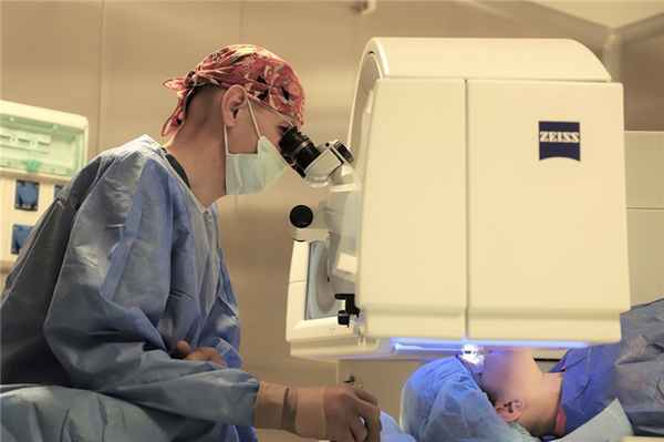 Лазерная коррекция.jpg