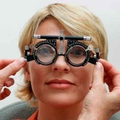 Очки и контактные линзы при астигматизме - Центра глазной хирургии по лечению глаз, коррекции и восстановлению зрения при помощи лазера.