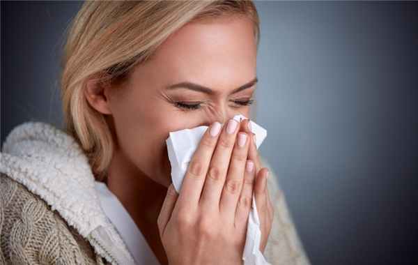 Как определить бактериальный или вирусный насморк