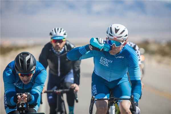 Чрезмерная гидрация или ее дефицит