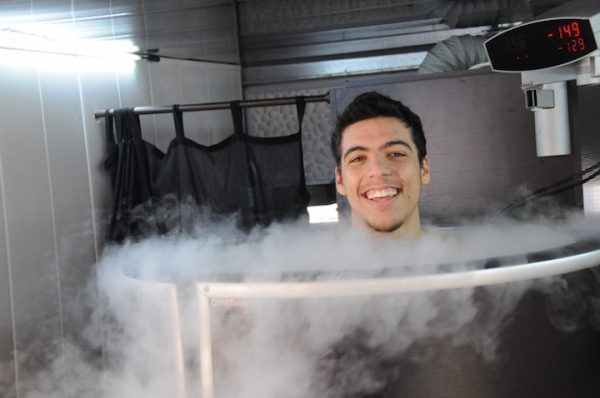 Выход паров азота из криосауны