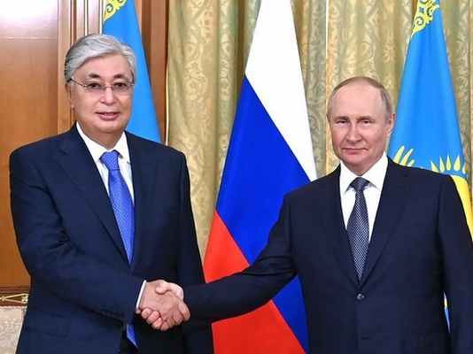 Владимир Путин принял в Сочи своего казахского коллегу Касыма-Жомарта Токаева