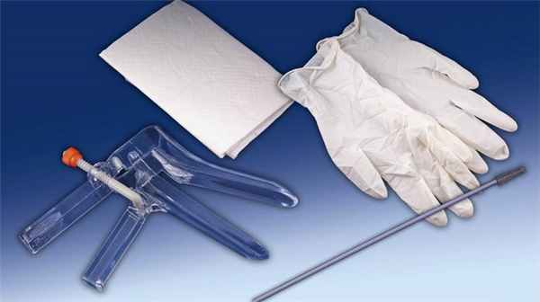 Набор медицинских инструментов для проведения осмотра на кресле