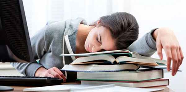 Быстрой утомляемостью – Алкоклиник