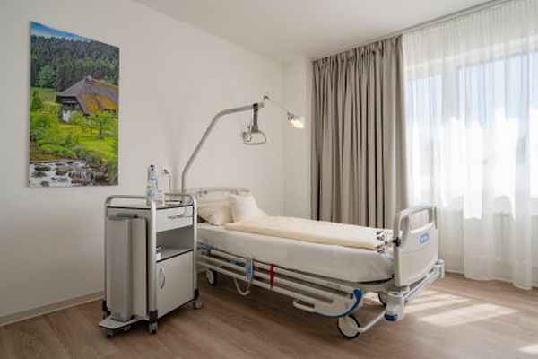 Геленк-Клиника - ортопедический медицинский центр в Германии, частная палата.