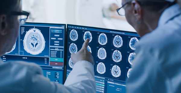 Клинические проявления поперечного миелита