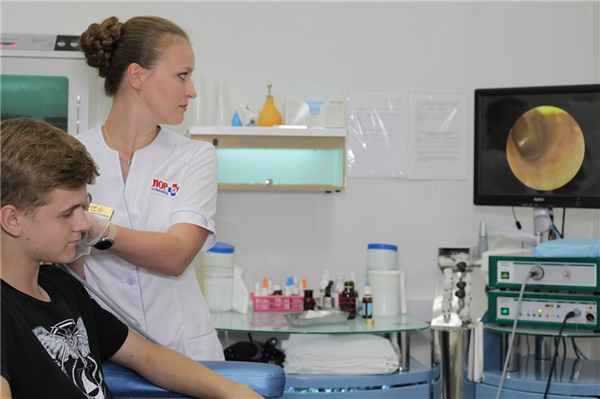 Наружный отит: симптомы и лечение