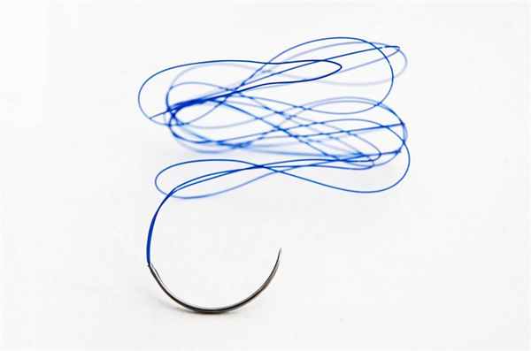 material-suture1-min