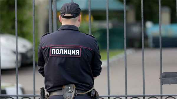 полицейский