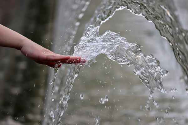 Брызги воды