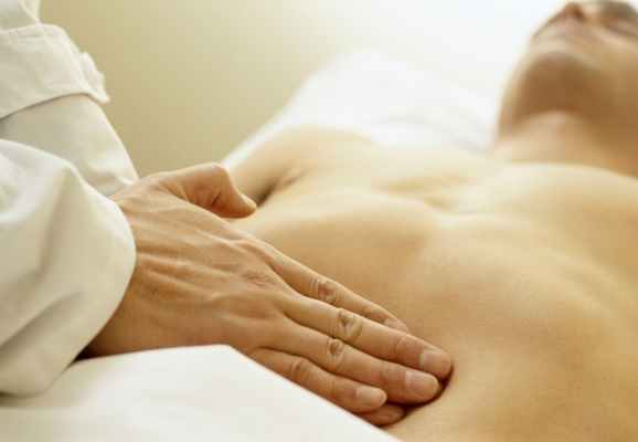 пальпация живота