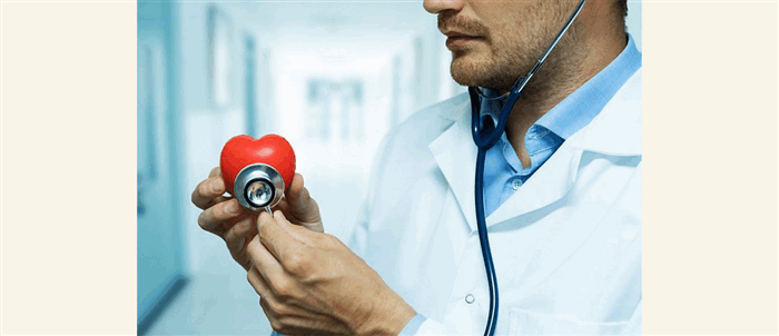 Не все случаи перикардита требуют активного медикаментозного вмешательства. В некоторых ситуациях достаточно наблюдения.