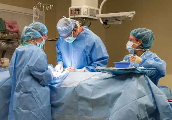 операция рака яичка