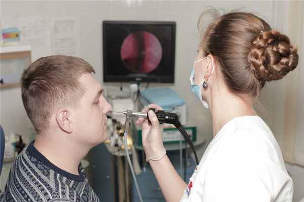 Вазомоторный ринит: симптомы и лечение