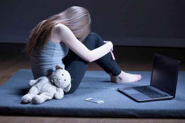 Особенности суицидального поведения в подростковом возрасте