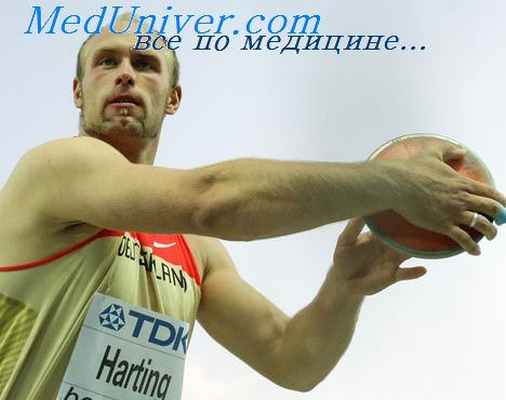 травмы метания молота