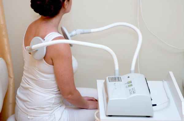 Ударно-волновая терапия при болях в грудном отделе позвоночника