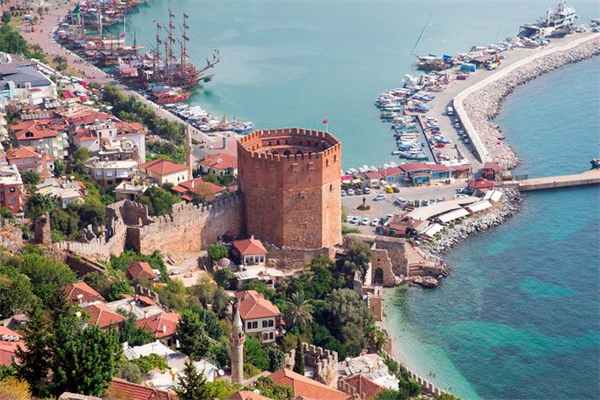 Вид на Аланью