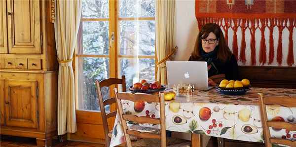 Как облегчить симптомы COVID-19, если болеешь дома.