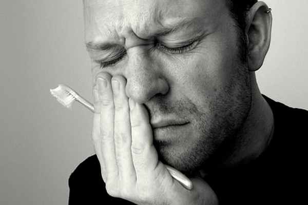 Зубная боль и её причины.