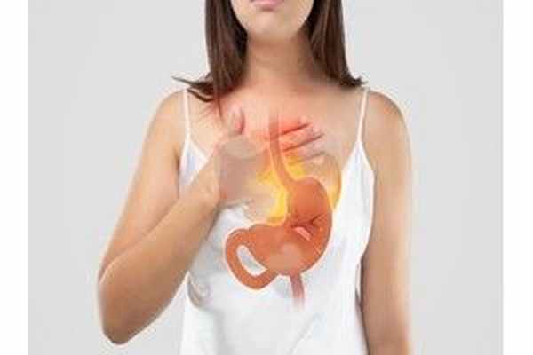 Изжога в горле - что вызывает и как избавиться?