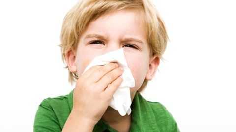 Систематически проявляющиеся заболевания в верхнем отделе респираторного тракта, уха, горла и носа провоцируют изменения образа дыхания, что в последующем отражается на особенностях формирования челюстей.