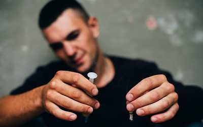 Уверенный наркоман - Салерно