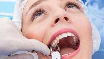 Сложное удаление зуба