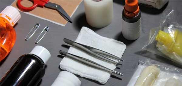 Что входит в содержание индивидуальной аптечки?