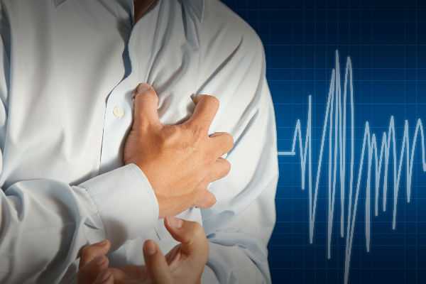 Боль в области сердца