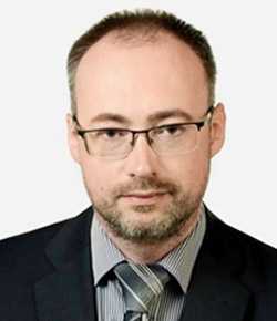 Дмитрий Попов