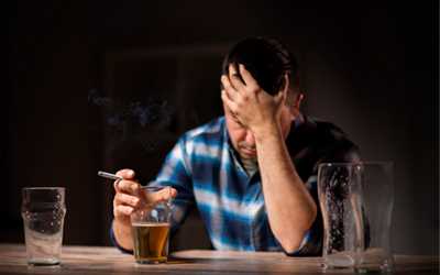 Белая горячка после запоя: симптомы и действия - Веримед