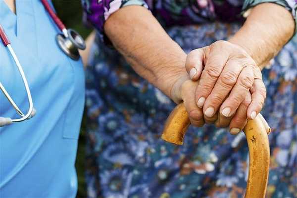 от чего появляется болезнь паркинсона