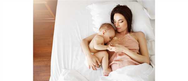 Каким должно быть белье на ГВ: отвечает педиатр