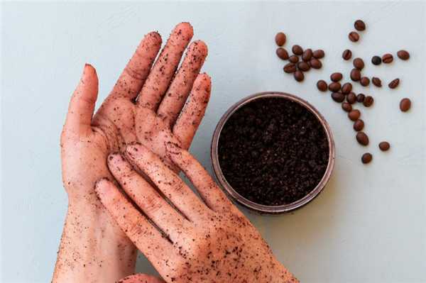 Маски, обертывания и кремы