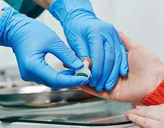 Сдавать кровь