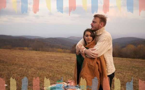 Объятие со спины