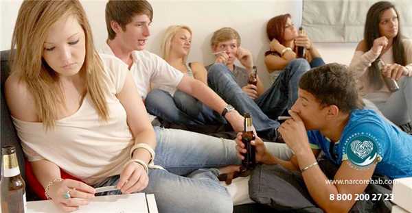 Социальная наркомания