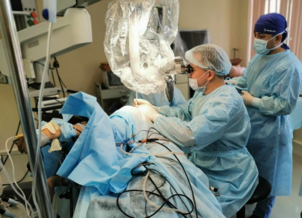 Микрохирургическая декомпрессия тройничного нерва