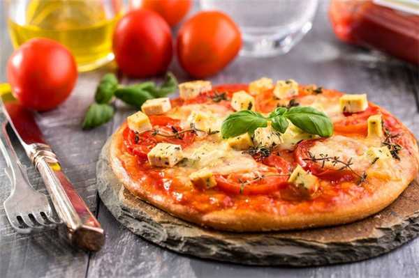 С шампиньонами, помидором и тофу