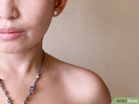 Изображение с названием Dress in Miami Step 4