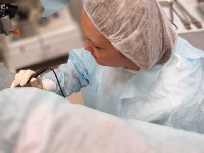 Получение биоматериала во время биопсии шейки матки