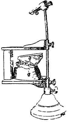 Регуляция расстояния между обеими пластинками