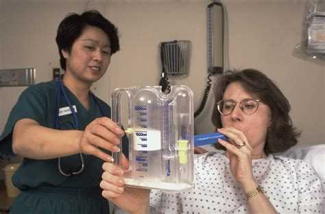 Бронходилатационный тест, позволяющий выявить патологии проходимости бронхов, проводится в случае нарушения функций внешнего дыхания у пациента.