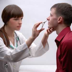 Осмотр носа