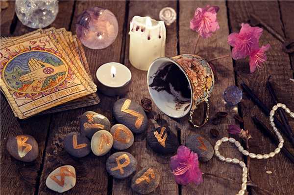 Как правильно научится гадать на кофейной гуще в домашних условиях: основные правила и подготовка