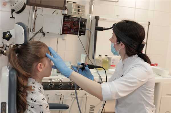 Носовое кровотечение: причины, симптомы, методы лечения