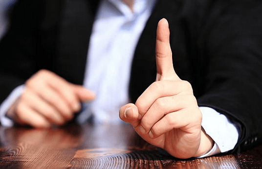 Как противостоять руководителю-манипулятору