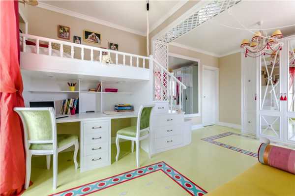 Кровать-чердак с двухместным письменным столом